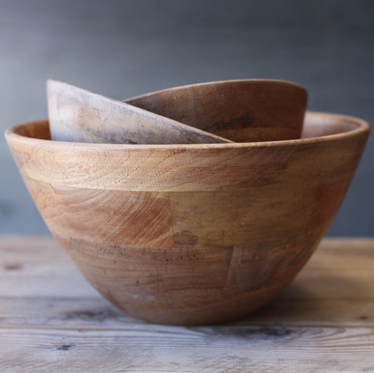 Mango wood salad bowl